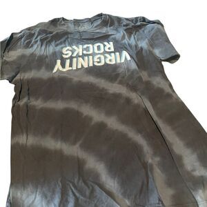 Virginity Rocks size large Black Graphic T-Shirt new never worn